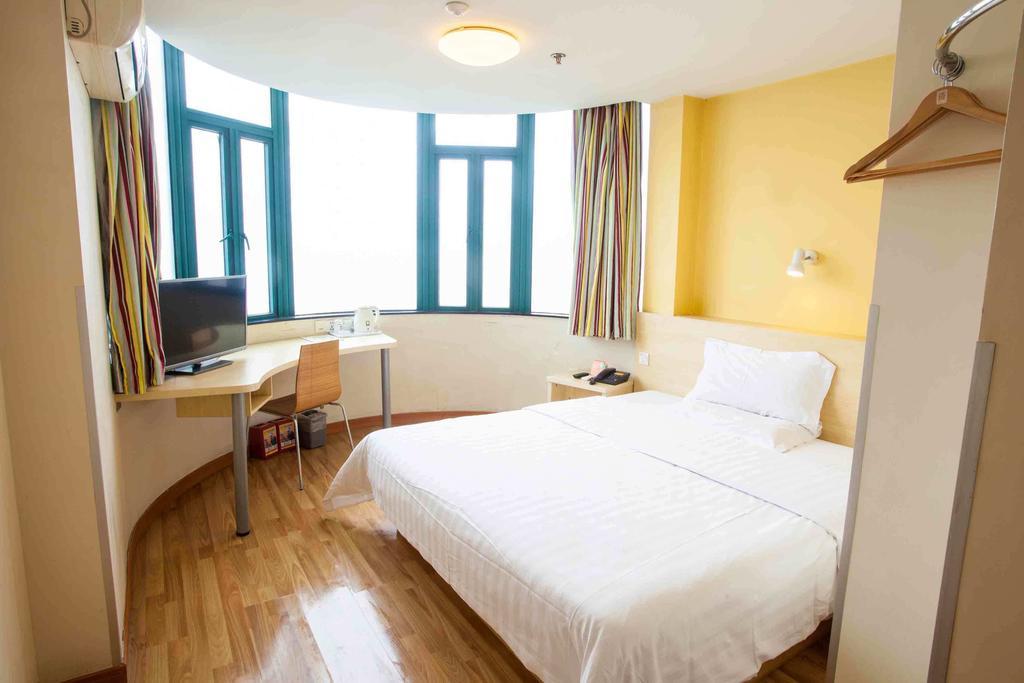 7Days Inn Changsha Xiangjiazhong Road Kaifu Temple Rum bild