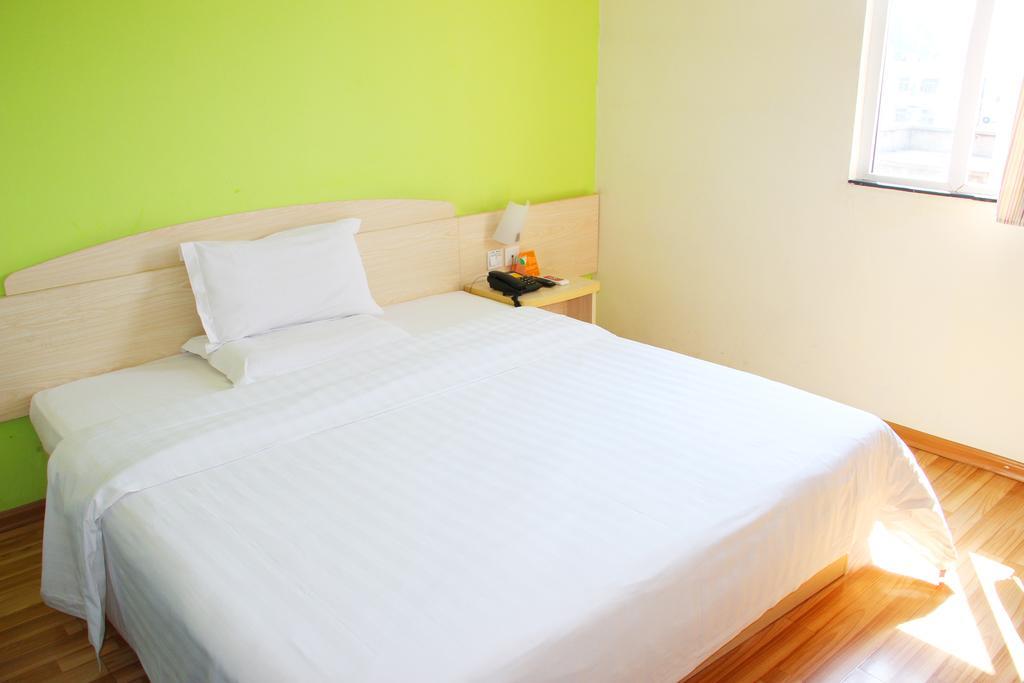 7Days Inn Changsha Xiangjiazhong Road Kaifu Temple Exteriör bild