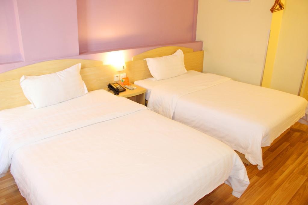 7Days Inn Changsha Xiangjiazhong Road Kaifu Temple Exteriör bild