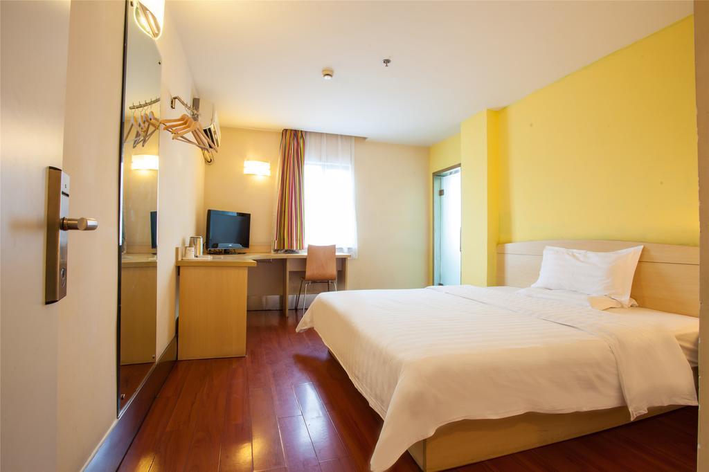 7Days Inn Changsha Xiangjiazhong Road Kaifu Temple Exteriör bild
