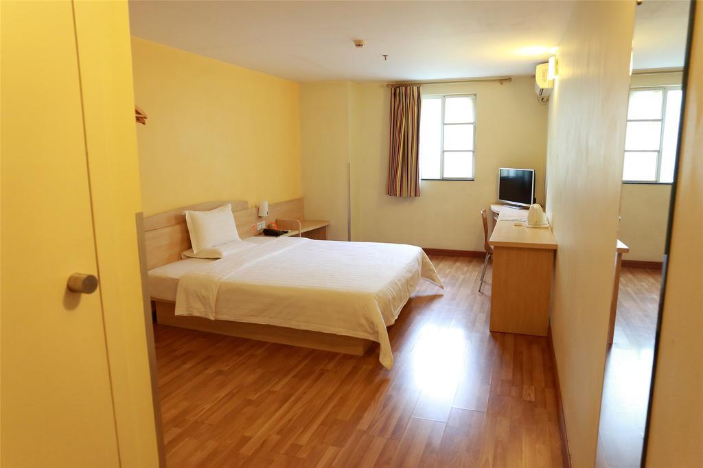 7Days Inn Changsha Xiangjiazhong Road Kaifu Temple Exteriör bild